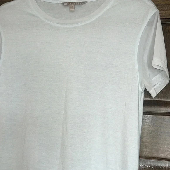 Athleta | Athletic T-Shirt, pale blue. Small. Good condition. - Picture 5 of 7